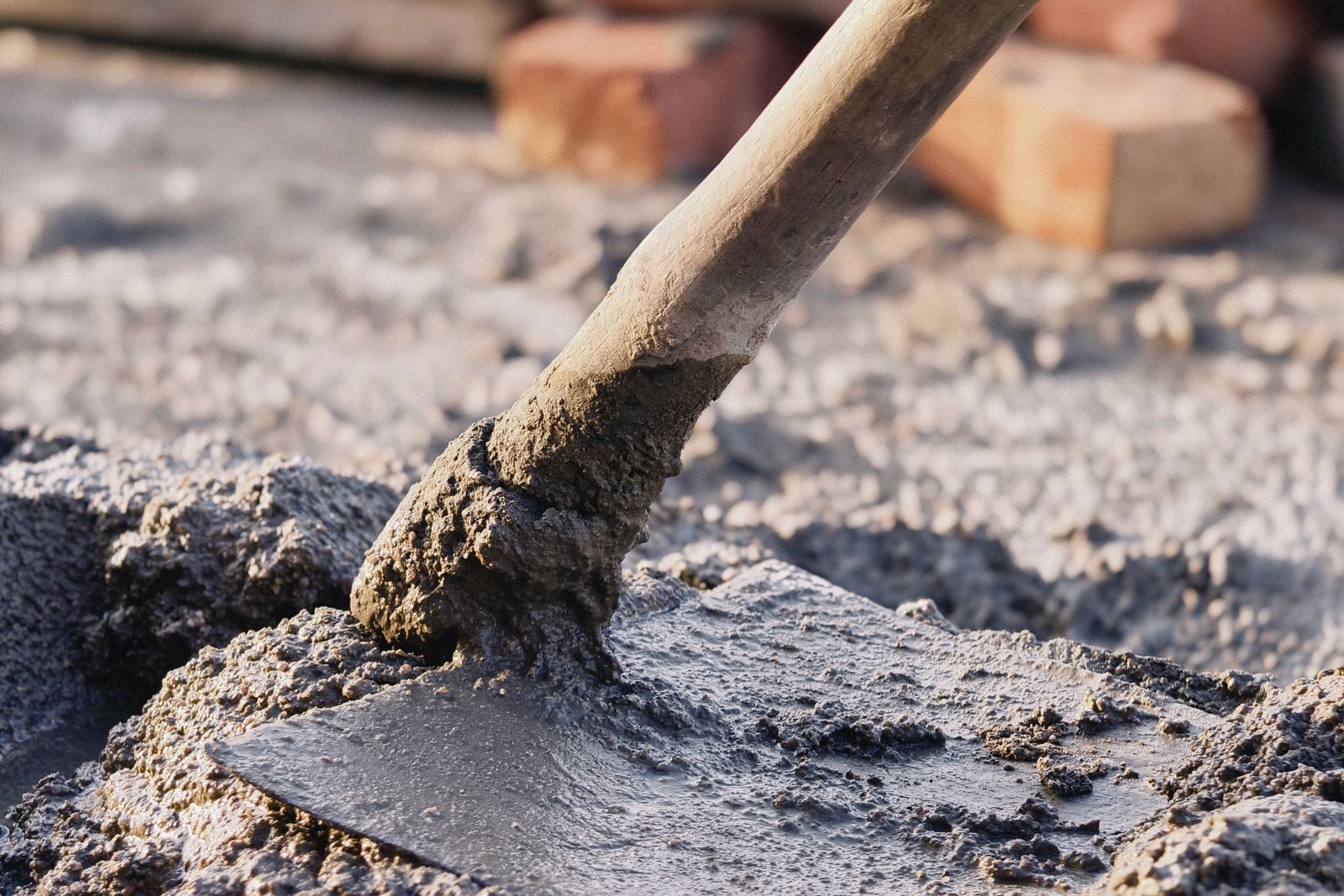 Doser le béton avec méthode pour réussir ses travaux